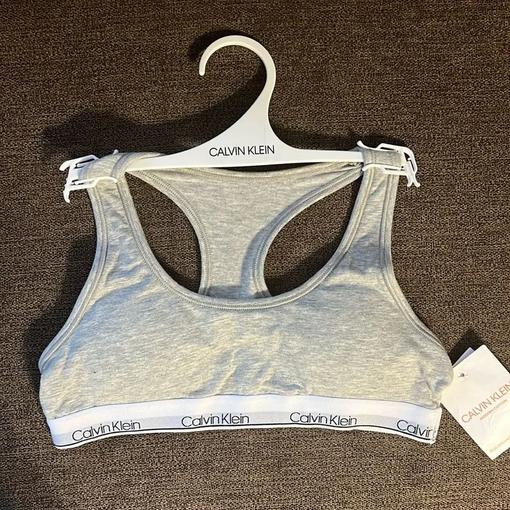 New Calvin Klein Girls Bralette Bundle of 2 - Size Medium 7/8 in Heather Grey